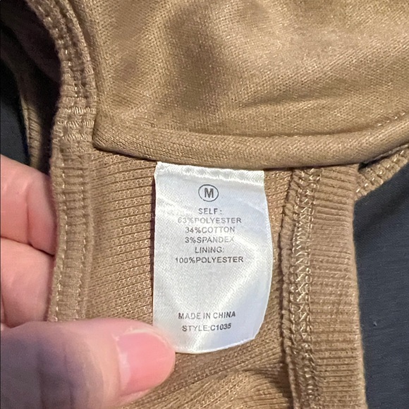 NWT Fashion Nova Tan Crop Top 29 - Picture 6 of 7